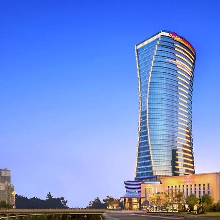 ホテル Crowne Plaza Xiangxi 鳳凰県 エクステリア 写真
